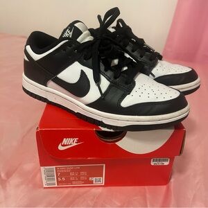 Nike panda dunks